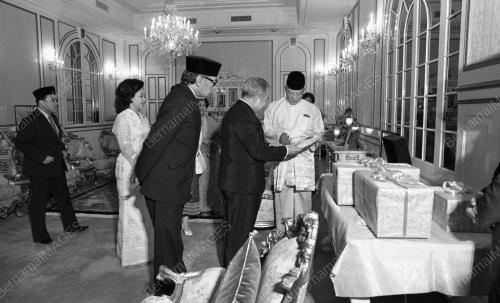 KL15_13012015_SIHANOUK_AGONG