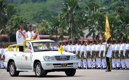 KL15_13022009_AGONG_BN201705052556