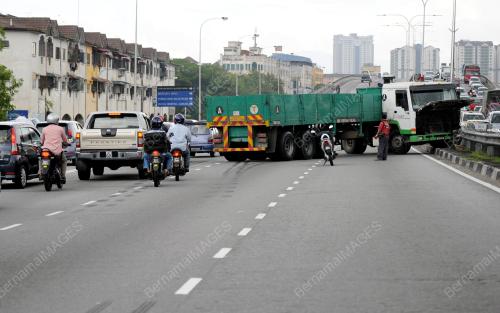 KL15_13022012_KEMALANGAN