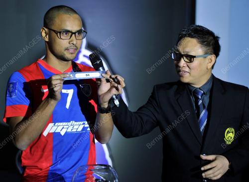 KL15_13072014_BOLA
