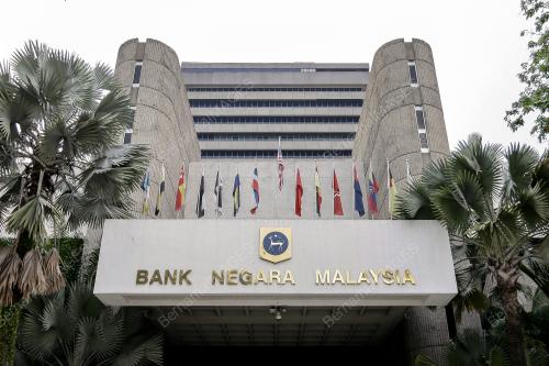 KL15_13072016_BANK