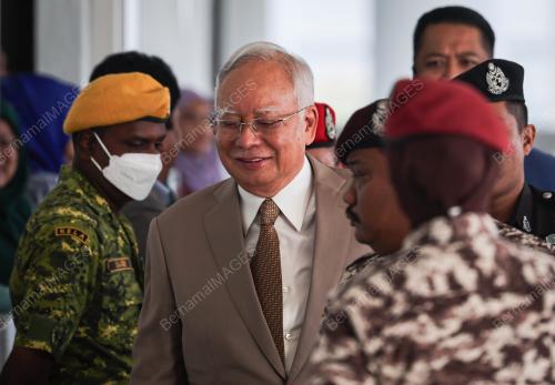 DATUK SERI NAJIB TUN RAZAK