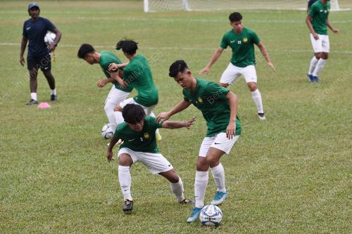 LATIHAN SKUAD BOLASEPAK BAWAH 19 MALAYSIA