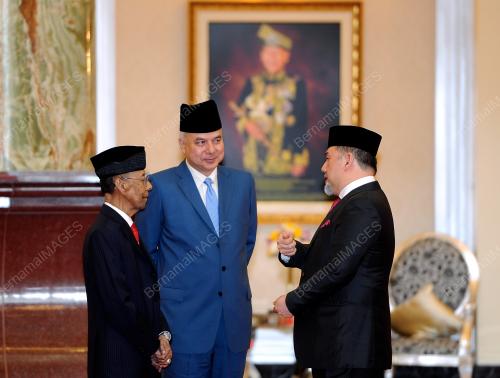 KL15_14102016_RAJA_RAJA1