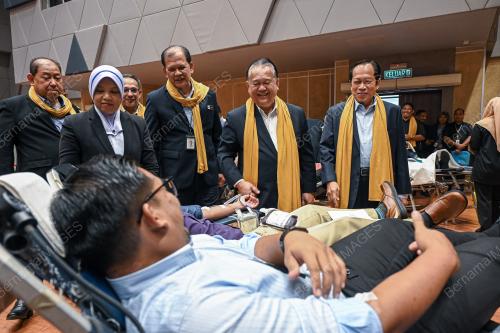 DATUK SERI ALEXANDER NANTA LINGGI