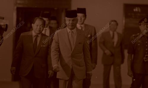 KL15_150190_ KEMENTERIAN