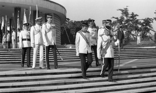 KL15_15012015_HARI_PAHLAWAN
