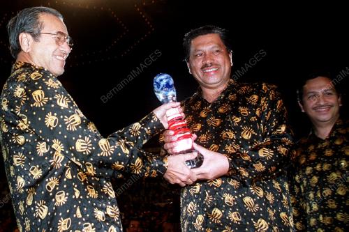 MINGGU SAHAM AMANAH