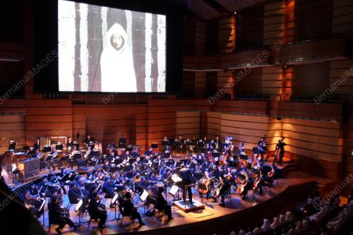 LUKISAN KONSERT SIMFONI ORKESTRA