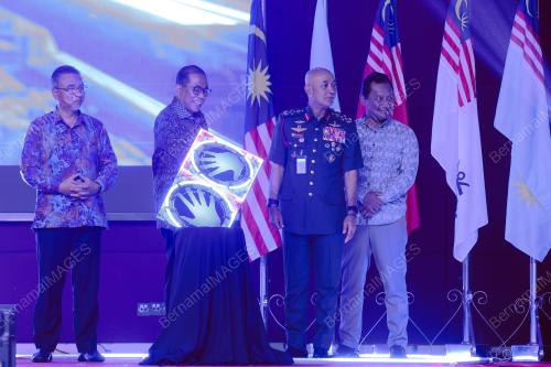 DATUK SERI MOHAMED KHALED NORDIN