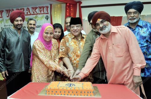 KL15_16042016_VAISAKHI