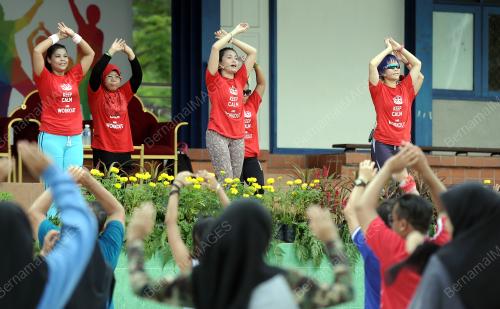 KL15_16052015_ZUMBA