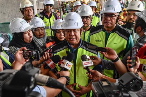 DATUK SERI ALEXANDER NANTA LINGGI