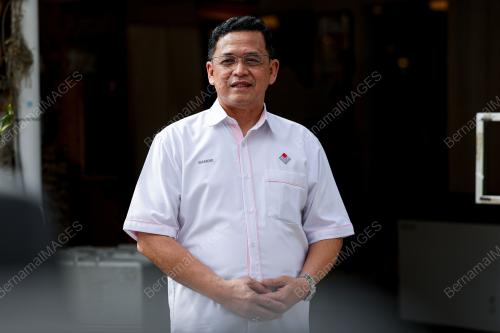 DATUK MOHD BANURI ARIS