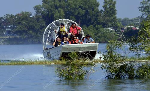 KL15_17012015_AIRBOAT