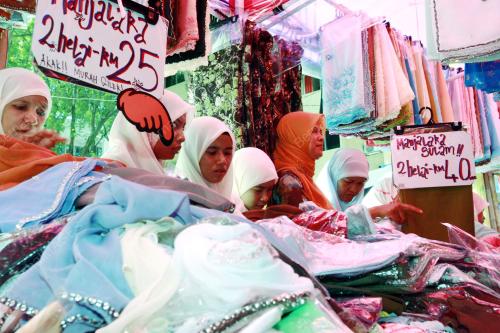 BAZAR RAMADAN JALAN TAR