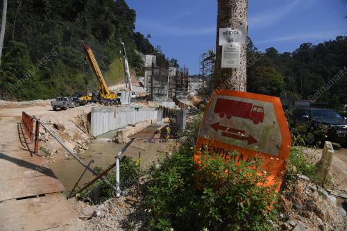 KERJA PEMBINAAN EKVE PUNCA SUNGAI KLANG KERUH