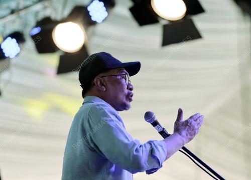 DATUK SERI ANWAR IBRAHIM