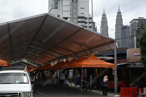 PERSIAPAN TAPAK BAZAR RAMADAN