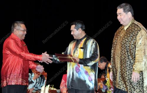 KL15_18042013_ANUGERAH