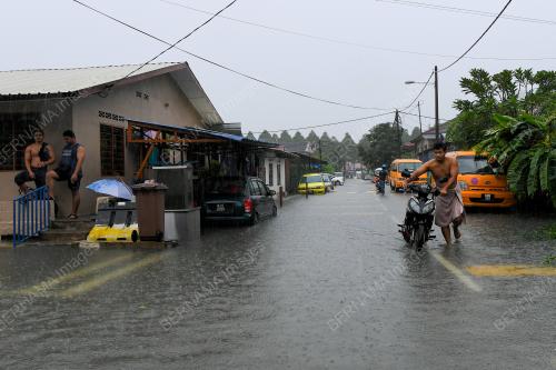 BANJIR_KILAT