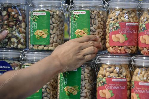 TINJAUAN KACANG PISTACHIO