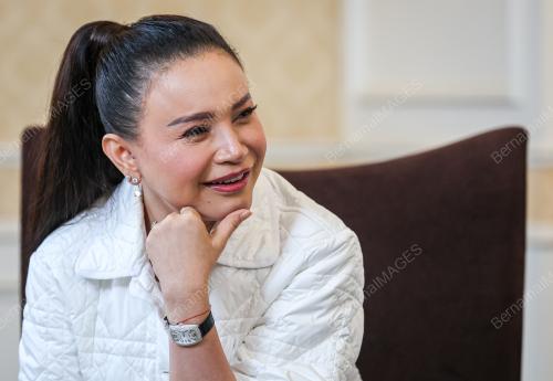 DATUK SERI ROSSA