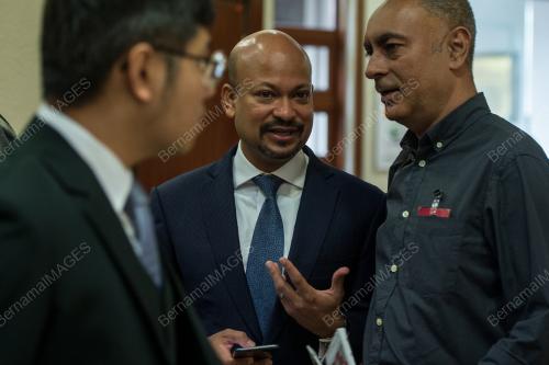 KL15_19112019_MAHKAMAH_BN201911188146
