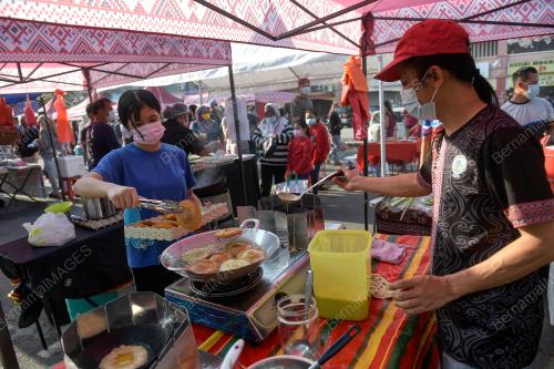 PASAR BORNEO @ TAMU BORNEO DI SERI KEMBANGAN
