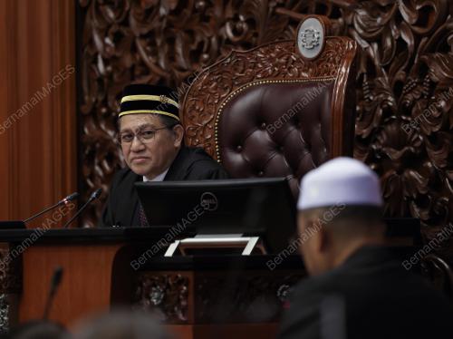 DATUK NUR JAZLAN MOHAMED