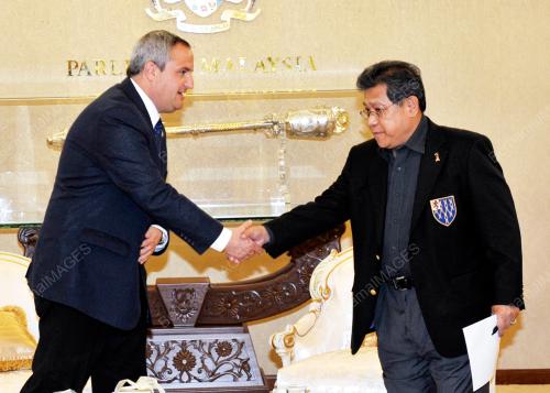 TAN SRI PANDIKAR AMIN MULIA
