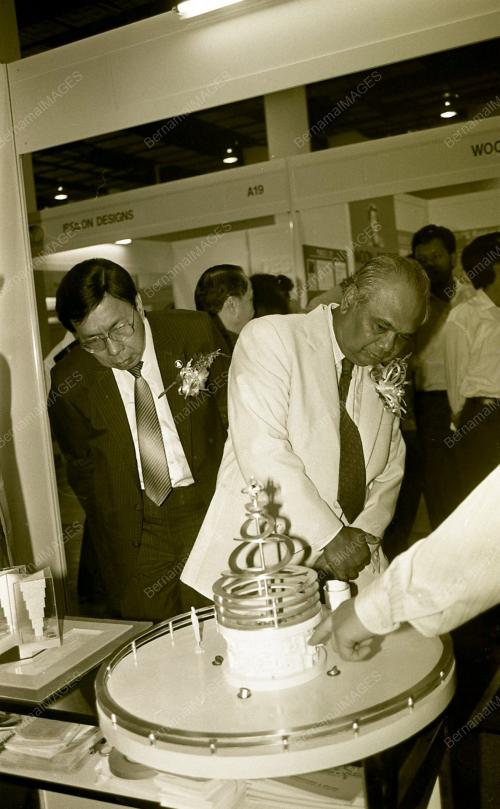 GHAFAR BABA DI PAMERAN SAINS DAN TEKNOLOGI
