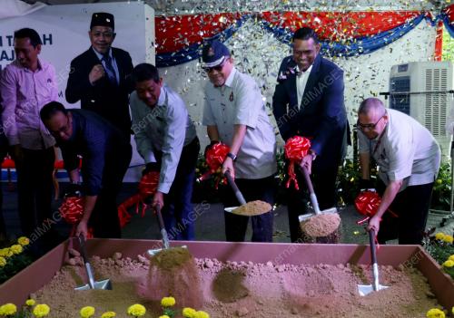 DATUK SERI DR. SHAHIDAN KASSIM