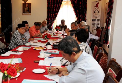 KL15_21032015_PEMIKIR