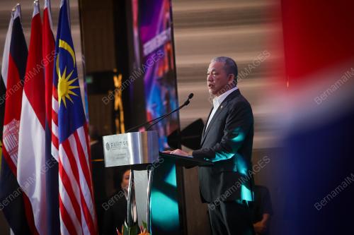 DATUK SERI FADILLAH YUSOF