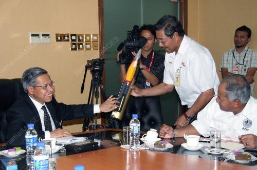 MUSTAPA MOHAMED