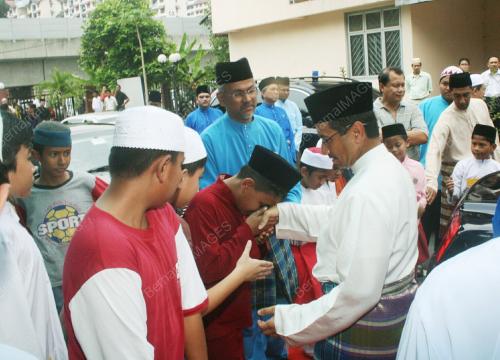 TUANKU MIZAN ZAINAL ABIDIN