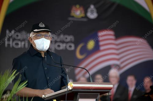DATUK SERI HAMZAH ZAINUDIN