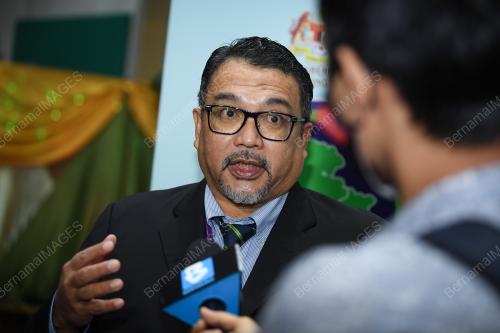 DATUK ZAHARI IBRAHIM