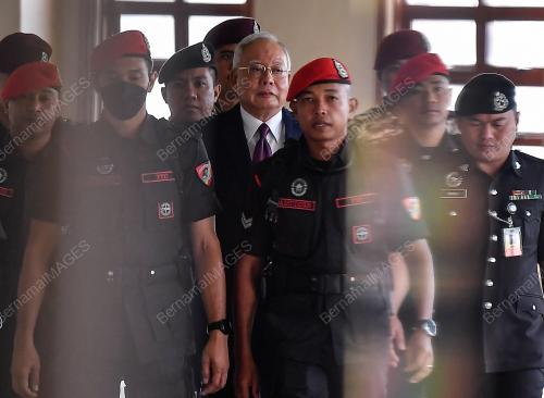 DATUK SERI NAJIB TUN RAZAK