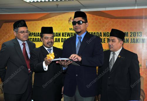KL15_22072013_JAKIM_NGO