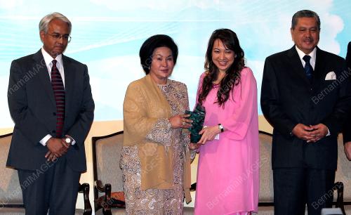 ROSMAH MANSOR