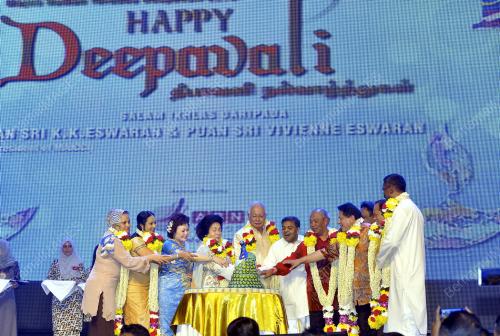 KL15_22102014_DEEPAVALI