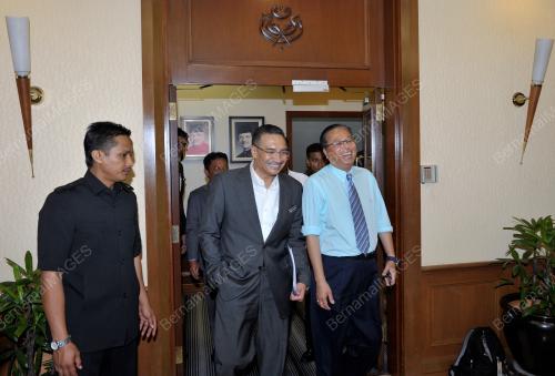 KL15_22112016_UMNO