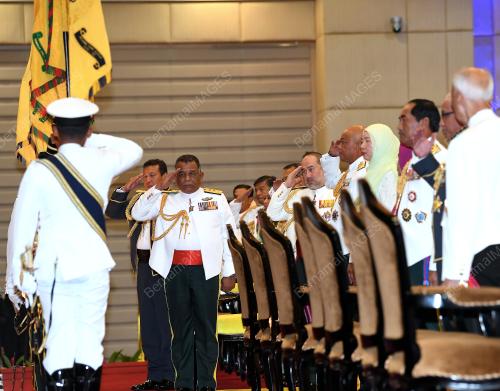 KL15_23092017_AGONG