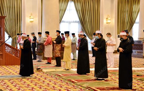 AL-SULTAN ABDULLAH RIÃ•AYATUDDIN AL-MUSTAFA BILLAH SHAH