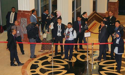 SIDANG PARLIMEN