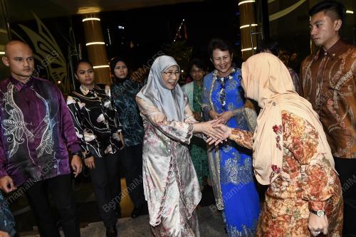 KL15_24082018_TPM_BN201808216337