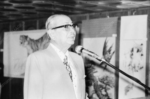TUNKU ABDUL RAHMAN