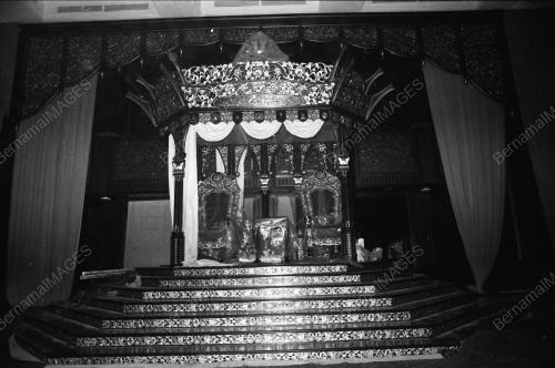 TAKHTA AGONG